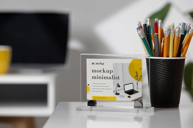 Free Table Display With Calendar Mockup In Real Life Psd