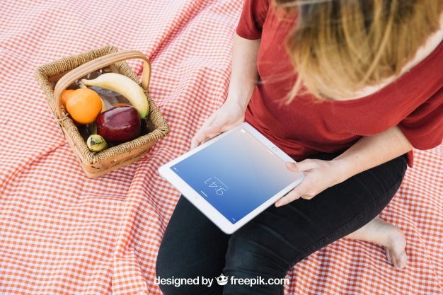 Free Tablet Mockup And Picnic Basket Psd