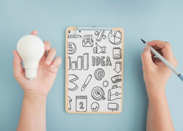 Free Tips Concept With Clipboard Psd