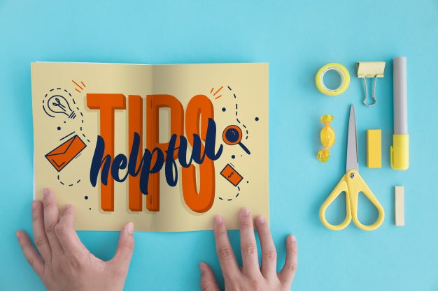 Free Tips Concept With Paper Folded In Middle Psd