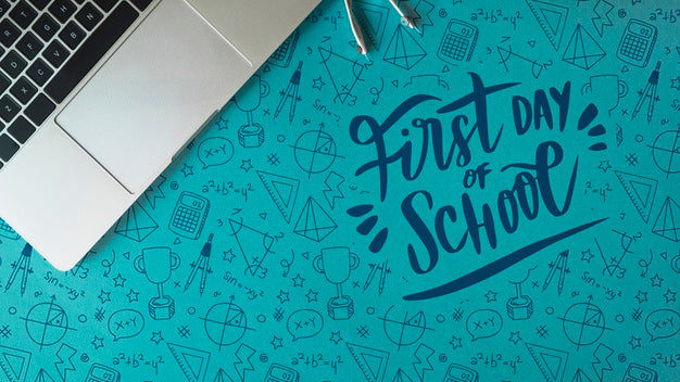 Free Top View Arrangement With Laptop And Compass Psd