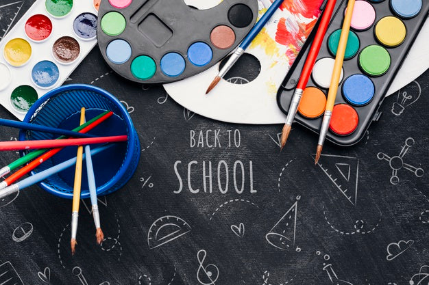 Free Top View Back To School With Watercolors Psd