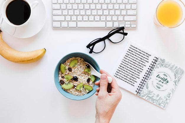 Free Top View Cereal Bowl With Orange Juice And Coffee Psd