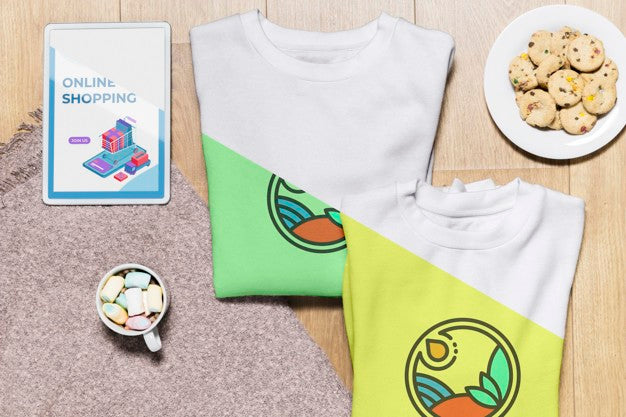 Free Top View Folded Hoodies Mock-Up With Snacks Psd