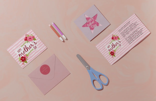 Free Top View Mothers Day Greeting Card Psd