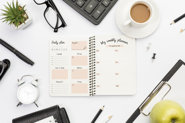 Free Top View Notebook With Weekly Plan Psd