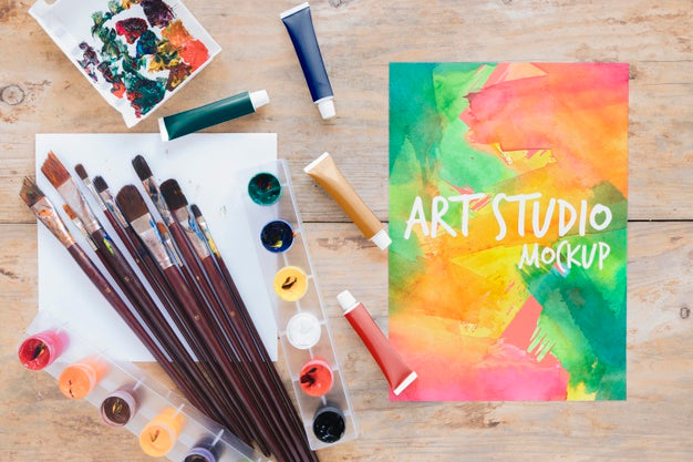 Free Top View Painting Watercolors And Brushes Psd