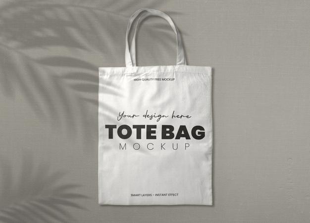 Free White Tote Bag Mockup Psd