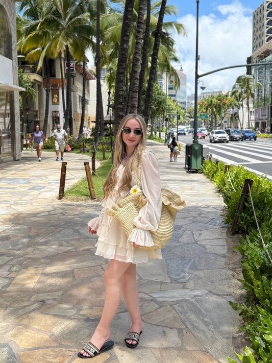 15 Stunning Vacation Outfits