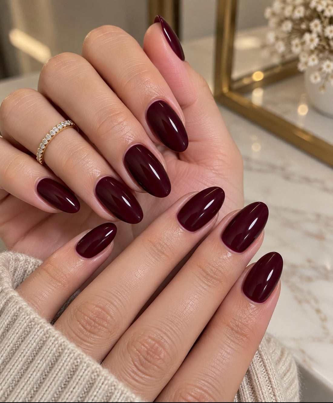 14 Glamorous Dark Color Nail Ideas