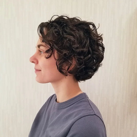 13 Stunning Curly Bob Hairstyles