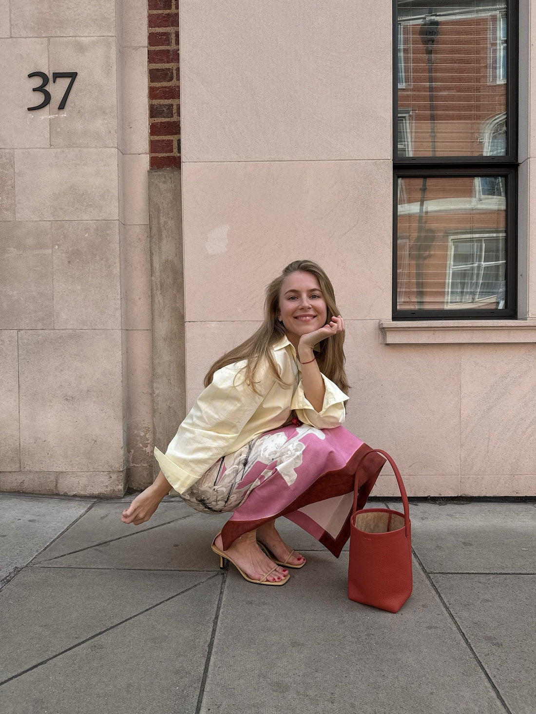 13 Polished Yet Relaxed Modest Summer Outfit Inspirations