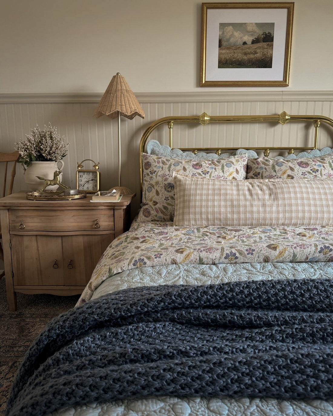 15 Dreamy Young Woman Bedroom Ideas
