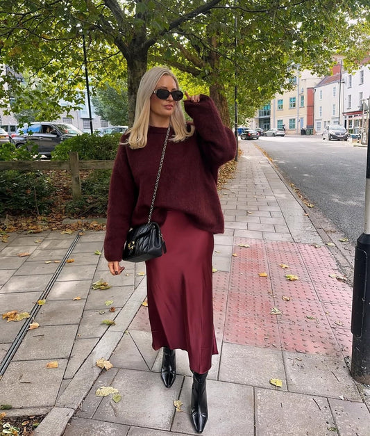 13 Go-To Long Skirt Outfits for 2025