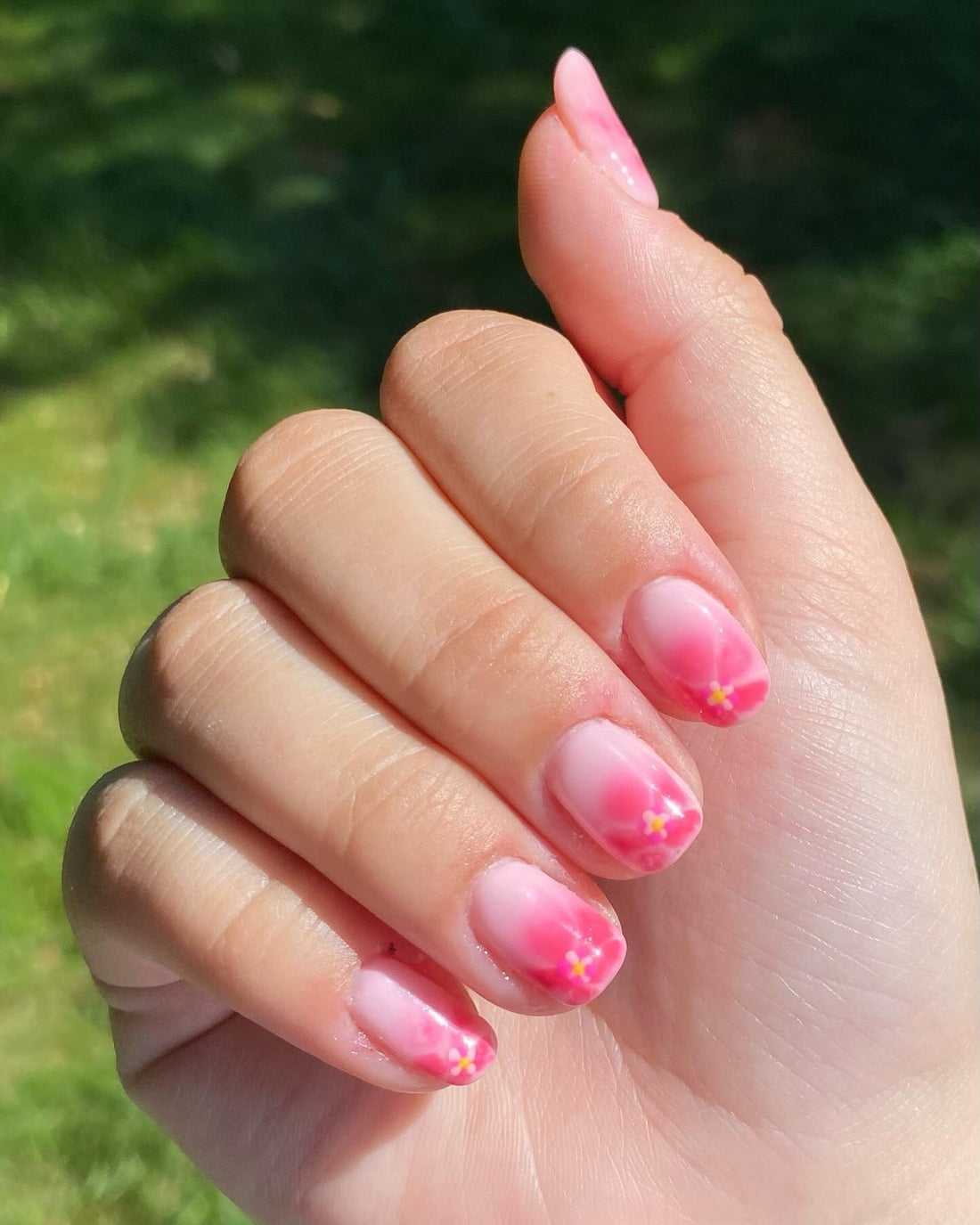 25 Simple Easy Nail Ideas That Actually Look Good