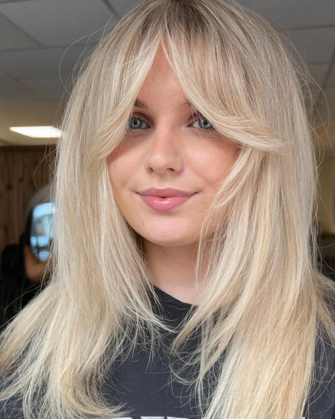16 Curtain Bangs Hairstyles with Natural Flow