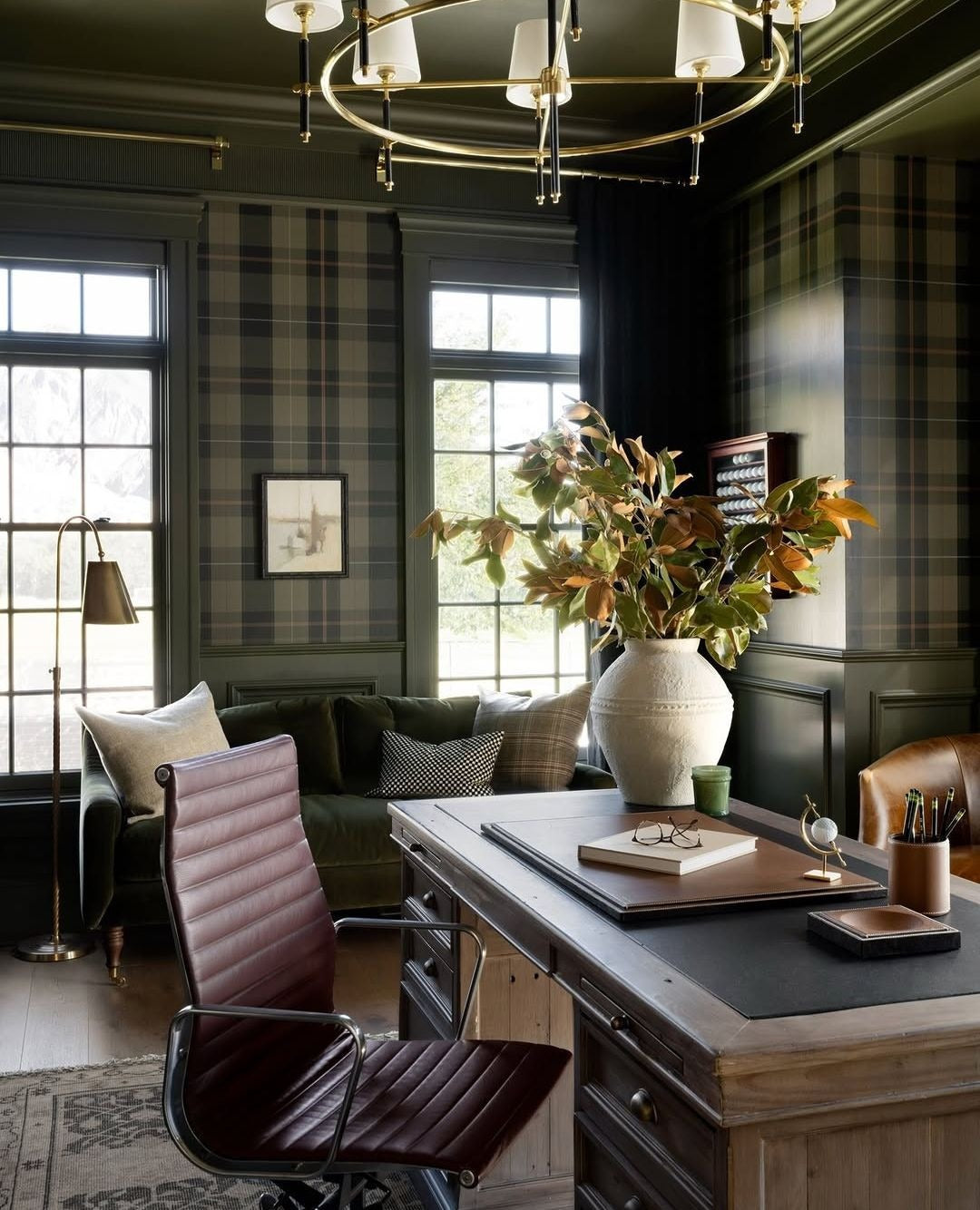 13 Victorian Office Ideas with Historic Flair