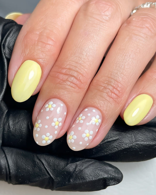 16 Stunning Spring Flower Nail Ideas Roundup 2026