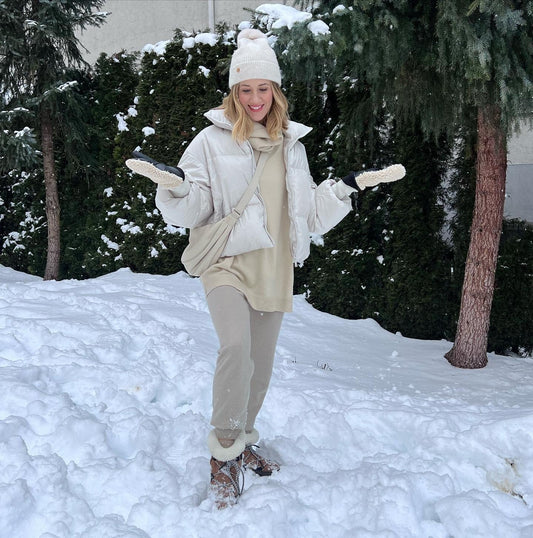 13 Cozy Snow Outfits for Women 2026