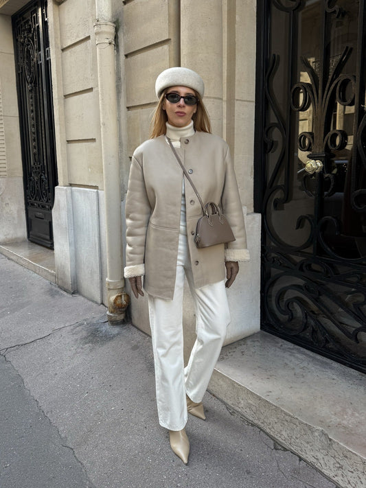 13 Clean Outfits with White Jeans