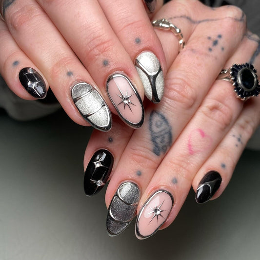 13 Silver and Black Nail Ideas Everyone Is Saving in 2026