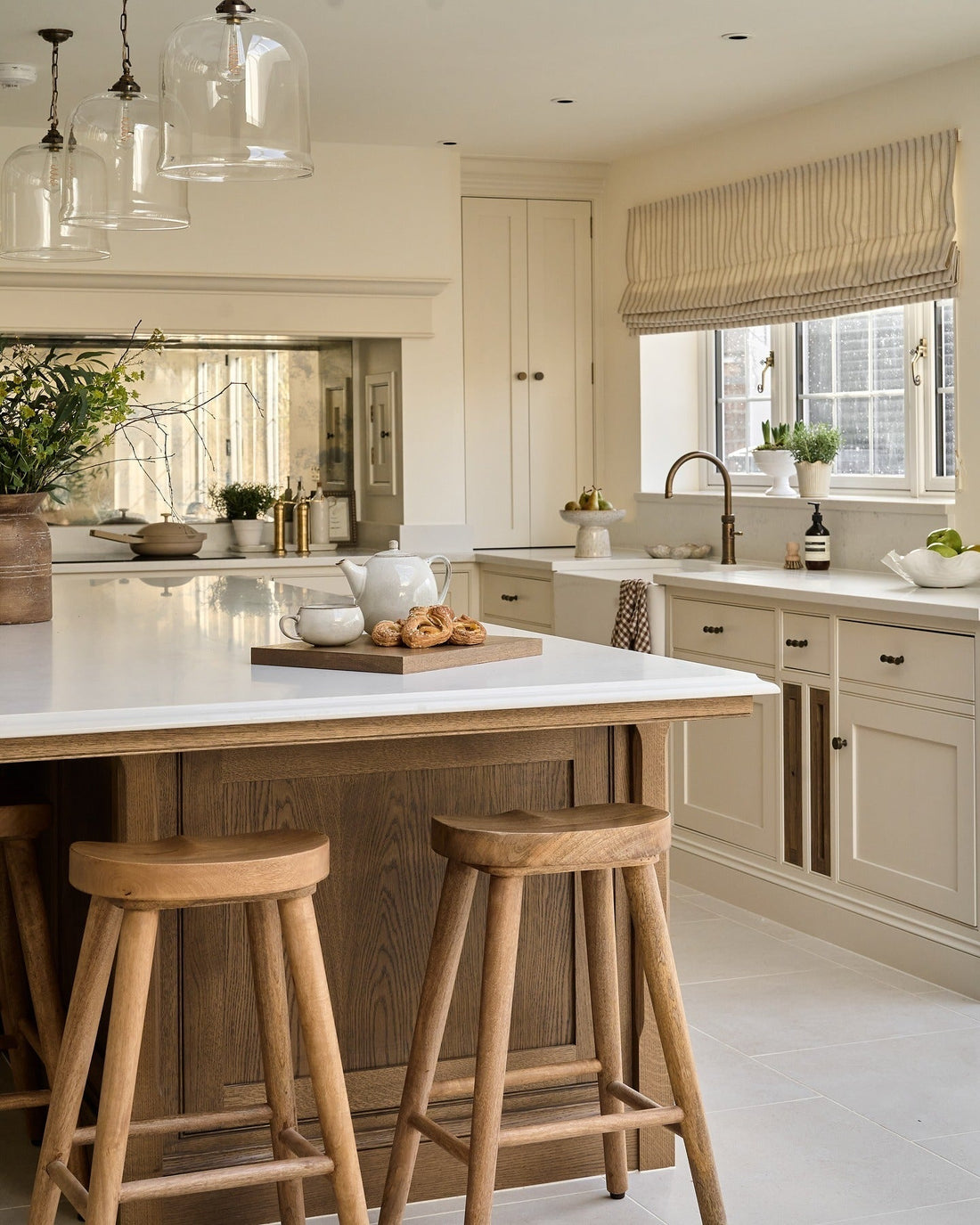25 Unique Kitchen Ideas That Keep Things Interesting