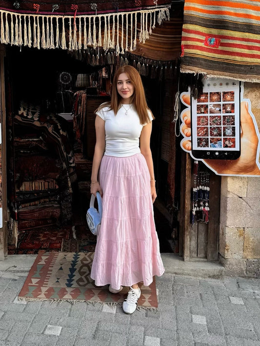 18 Stylish Long Skirt Outfits Made Simple