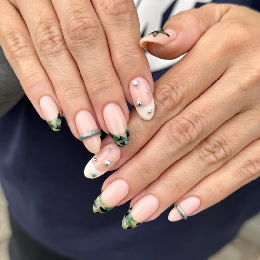 15 Stylish Camouflage Nail Ideas