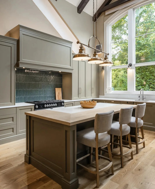 15 High Ceiling Kitchen Ideas Designers Keep Using