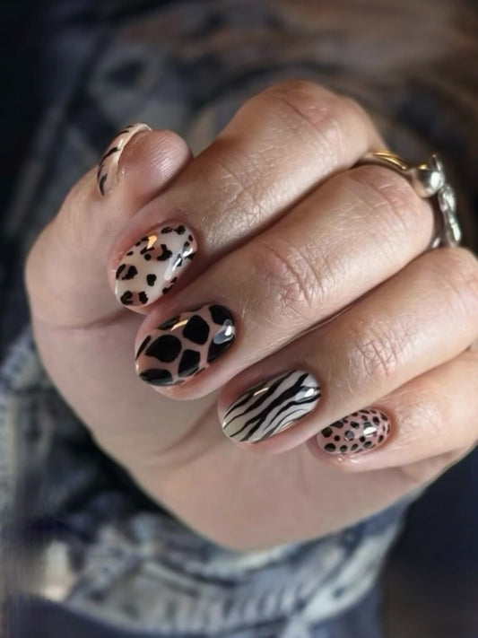 15 Must-See Leopard Print Nail Ideas