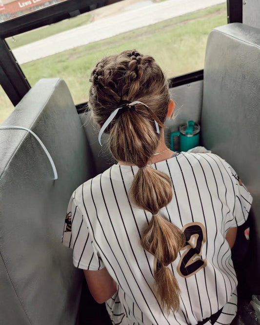 15 Easy Softball Hairstyles for Players 2026
