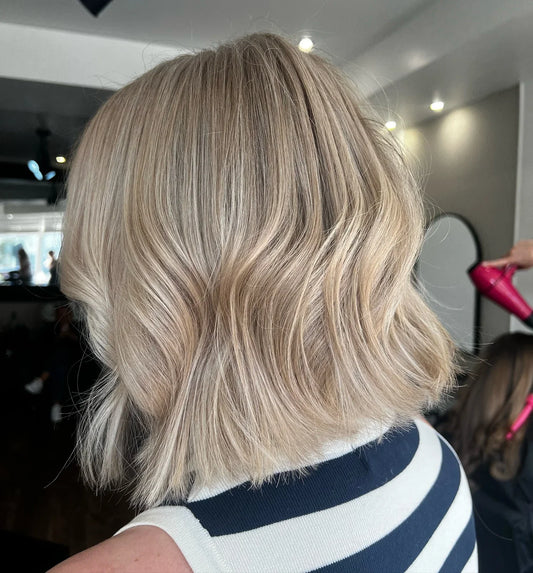 13 Short Wavy Hairstyles That Always Look Polished