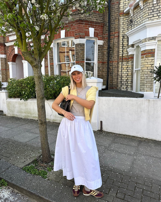 13 Perfect Outfits with a White Skirt 2026