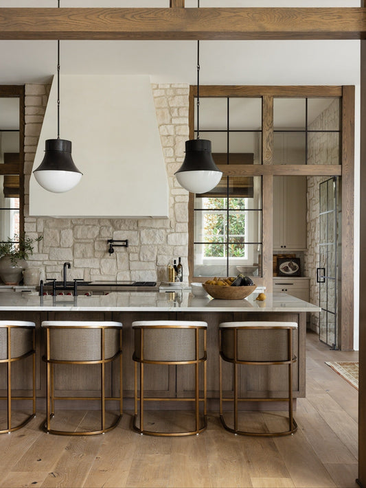 15 Timeless Farmhouse Kitchen Lighting Ideas 2026