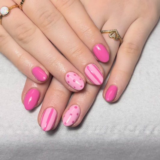 13 Cute Short Pink Nail Ideas