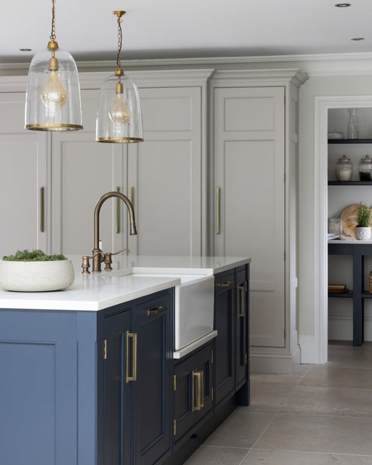 13 Smart Gray and Blue Kitchen Ideas on Every Designer’s List