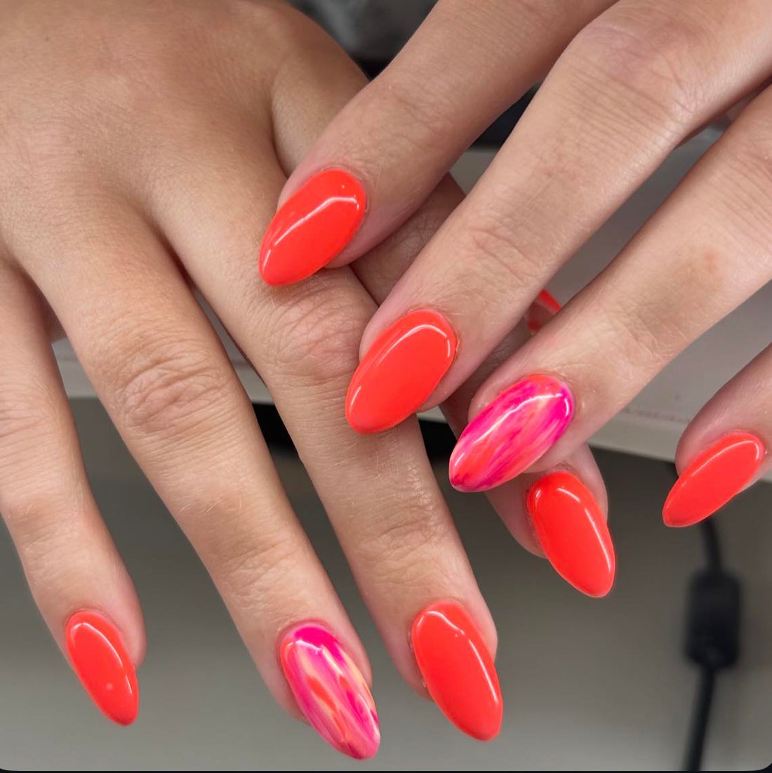 13 Pretty Summer Coral Nail Ideas