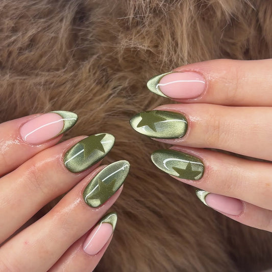 20 Must-Try Star Nail Ideas 2026