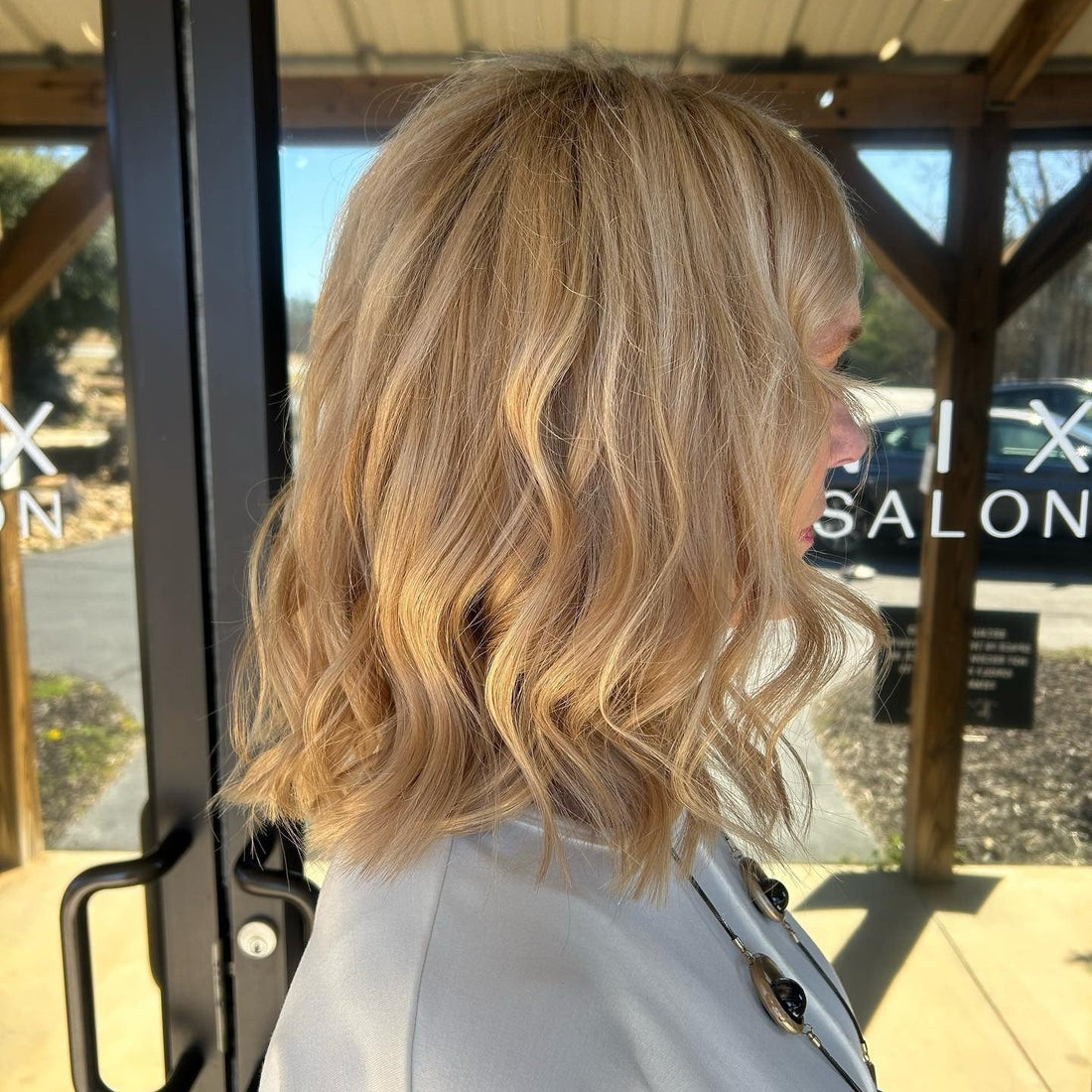 13 Effortless Shoulder Length Lob Hairstyles