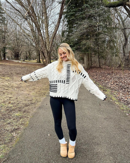 13 Cozy Outfits with Leggings