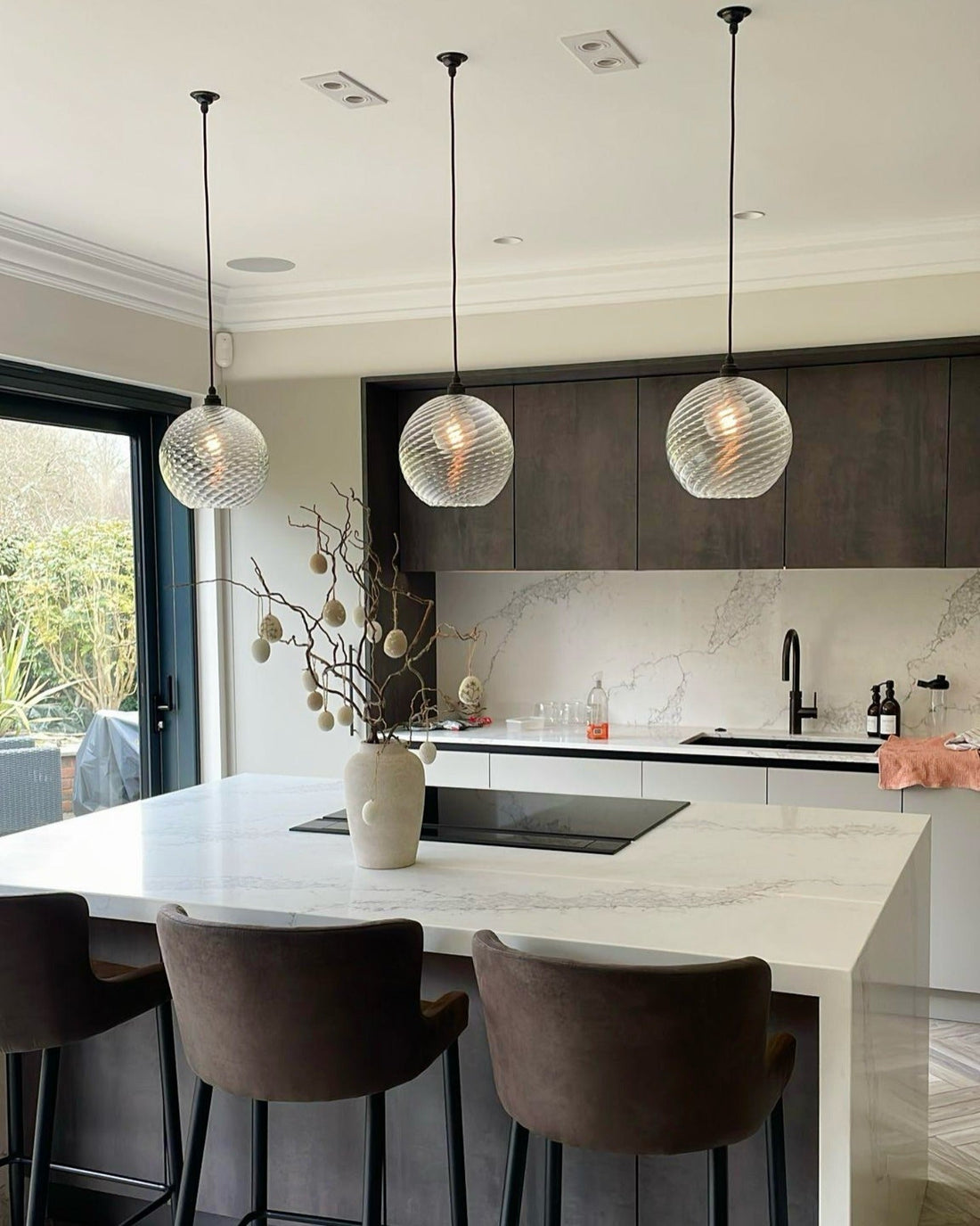 14 Kitchen Lighting Ideas That Balance Form and Function