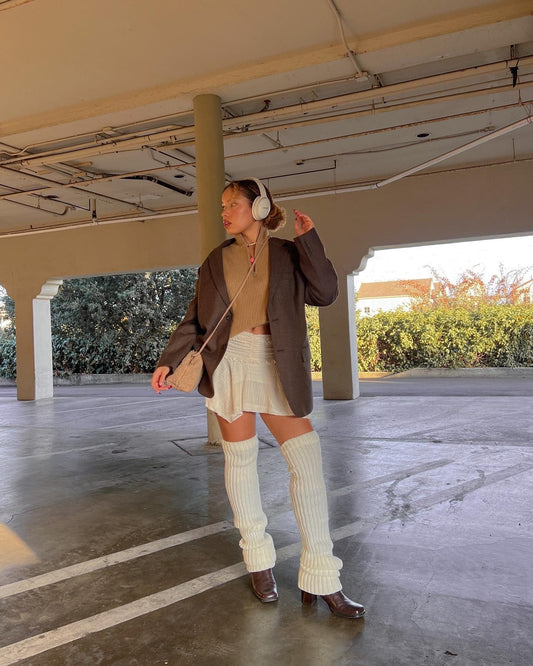 15 Cute Outfits with Leg Warmers That Work All Year