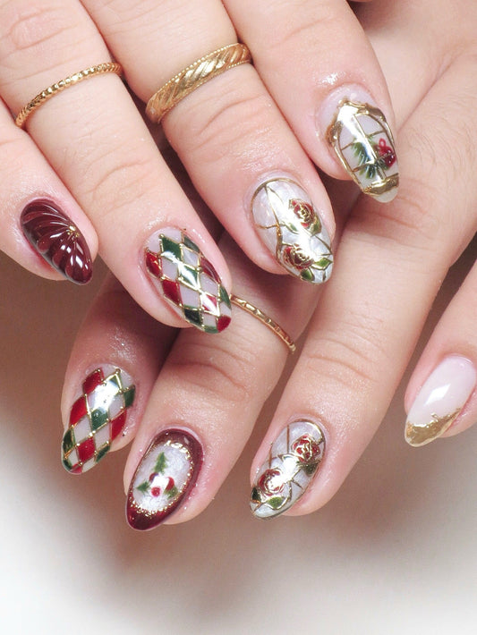 15 Elegant Vintage Nail Ideas