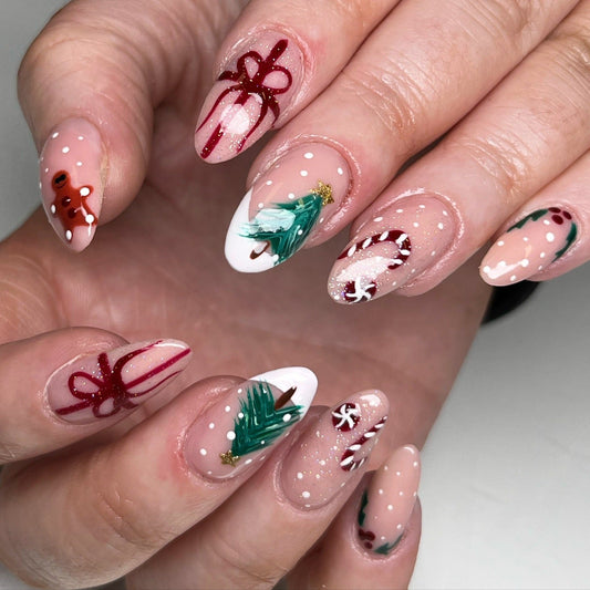 13 Fun Christmas Dip Nail Ideas to Try This Year