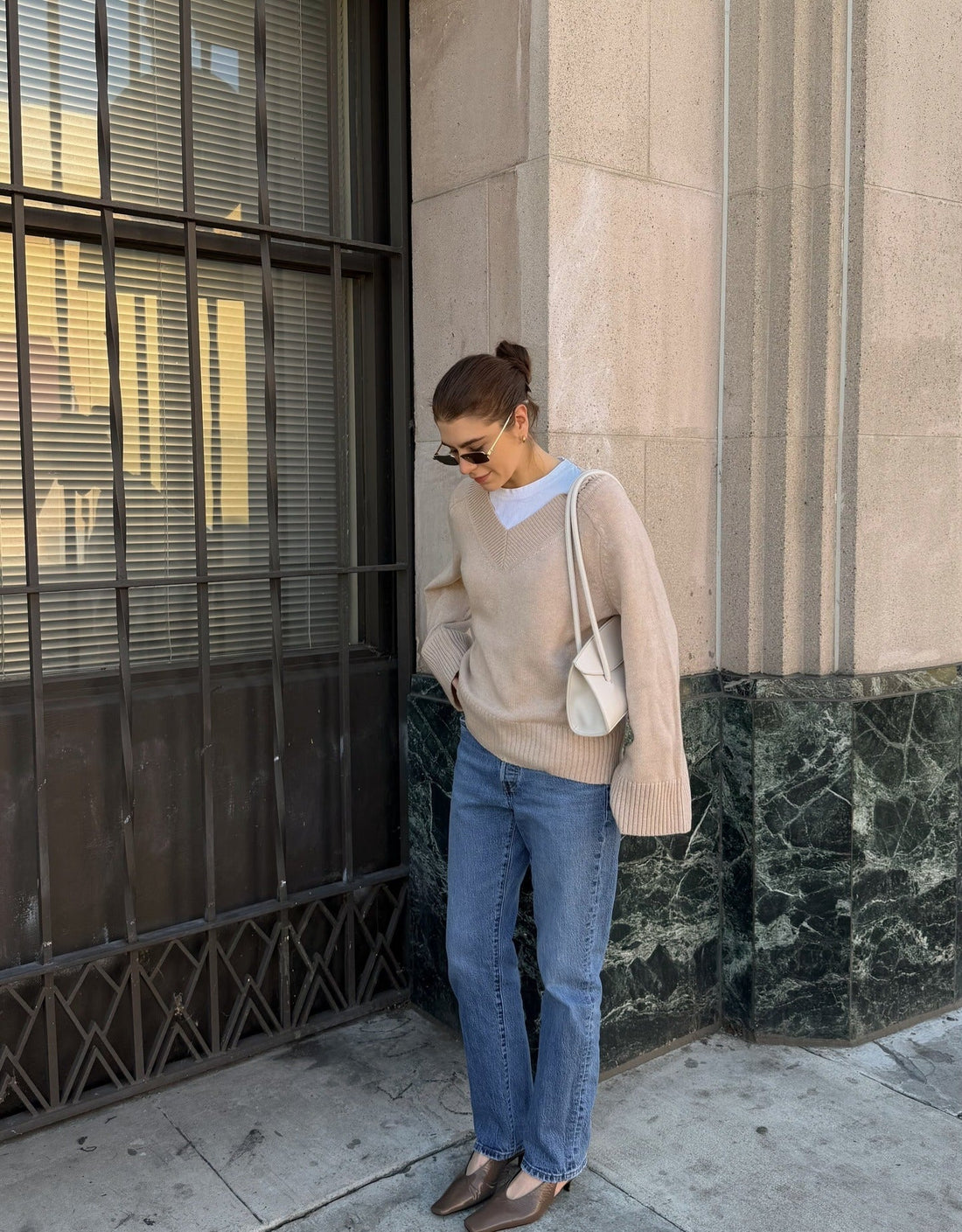 17 Clean Simple Outfits Aesthetic 2026