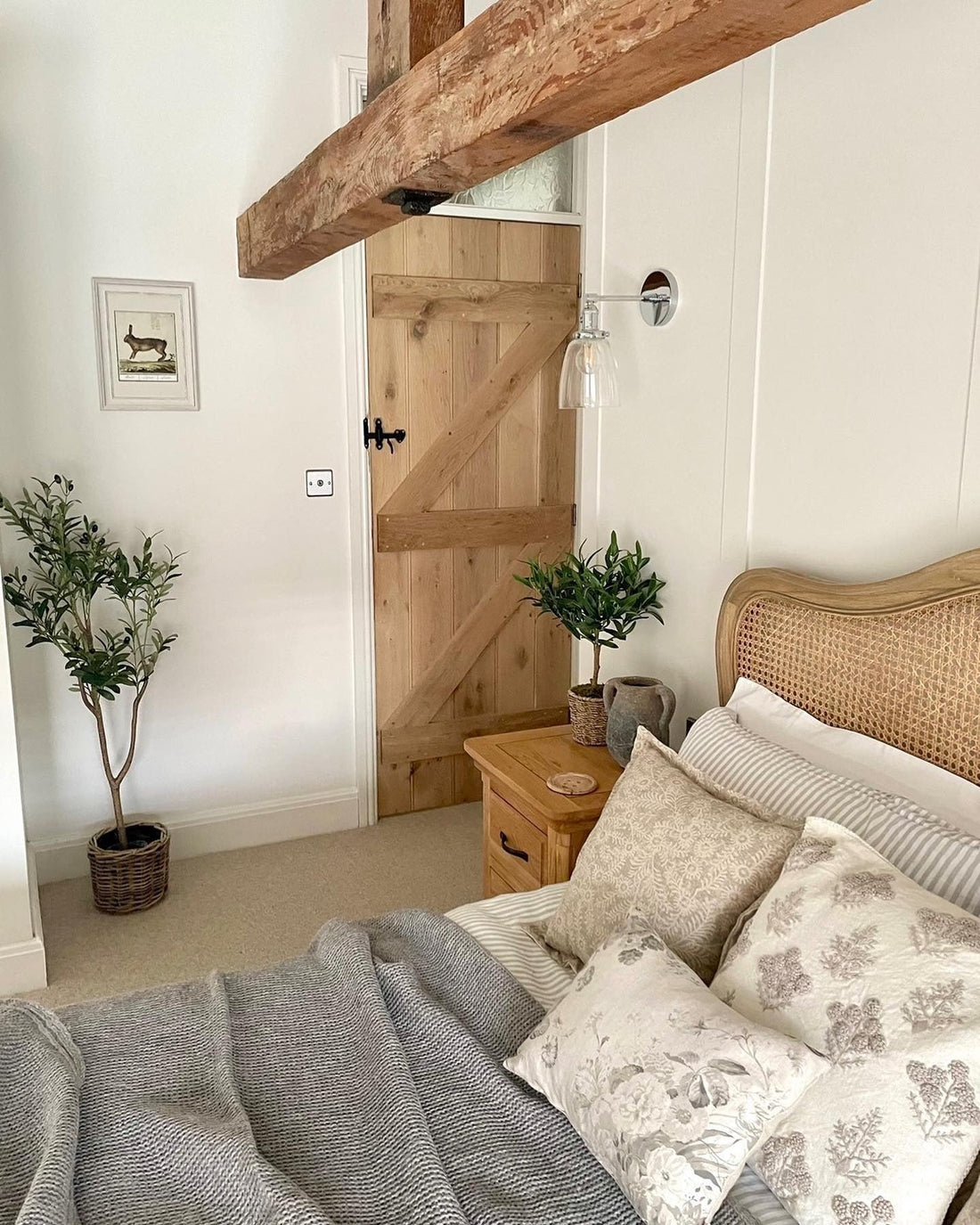 13 Country Bedroom Ideas with Timeless Style 2026