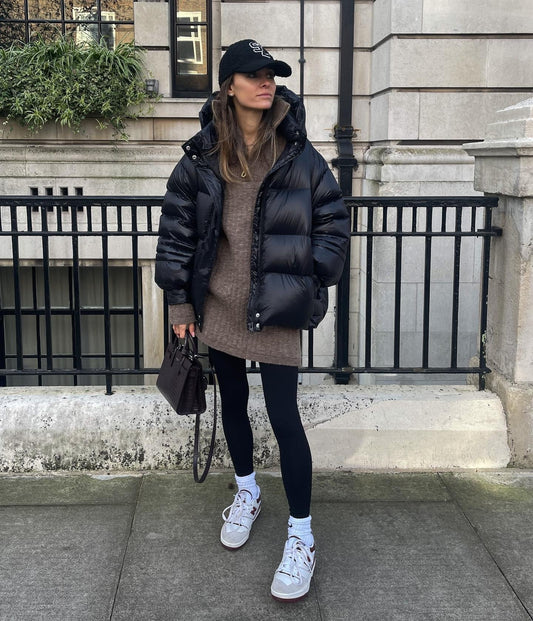 13 Casual Outfits with Black Leggings You’ll Actually Wear