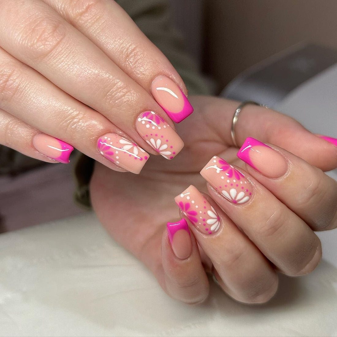 15 Simple Pink Flower Nail Ideas You’ll Save 2026