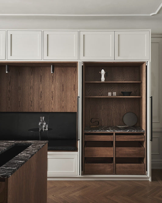 13 Dark Wood Kitchen Ideas That Don’t Feel Dated