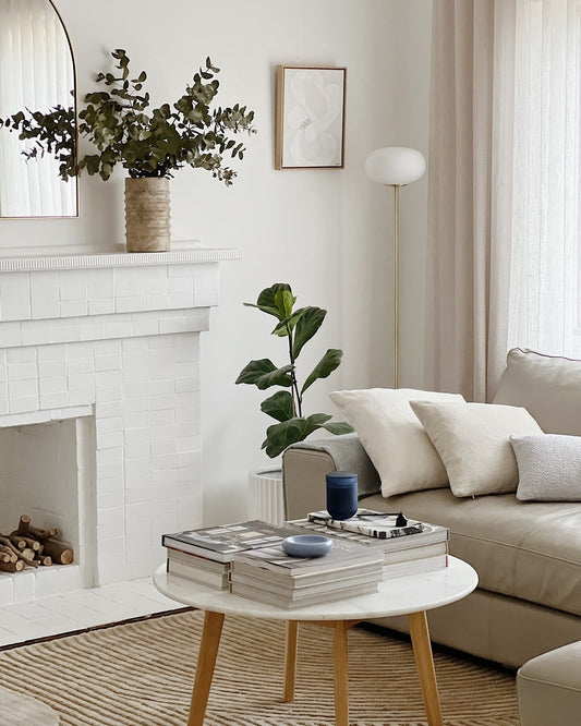15 Minimal Living Room Ideas with Calm Energy